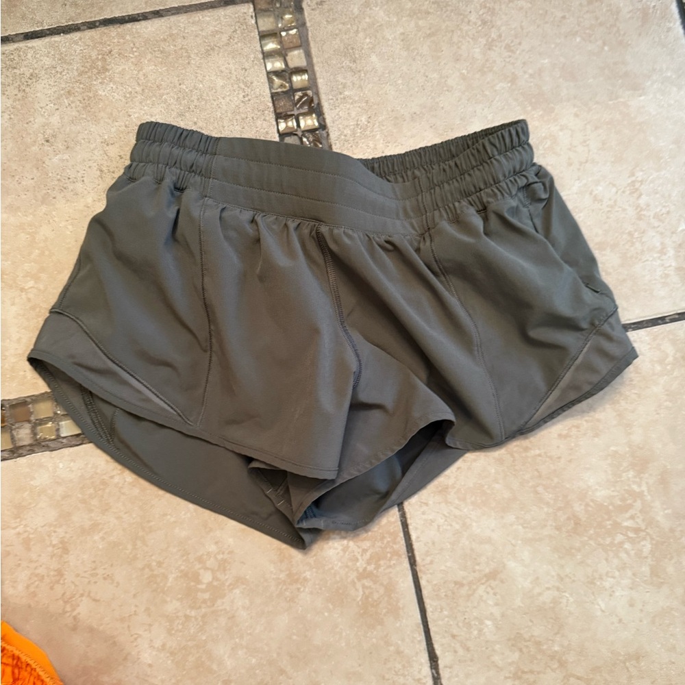 Lululemon Athletica army green